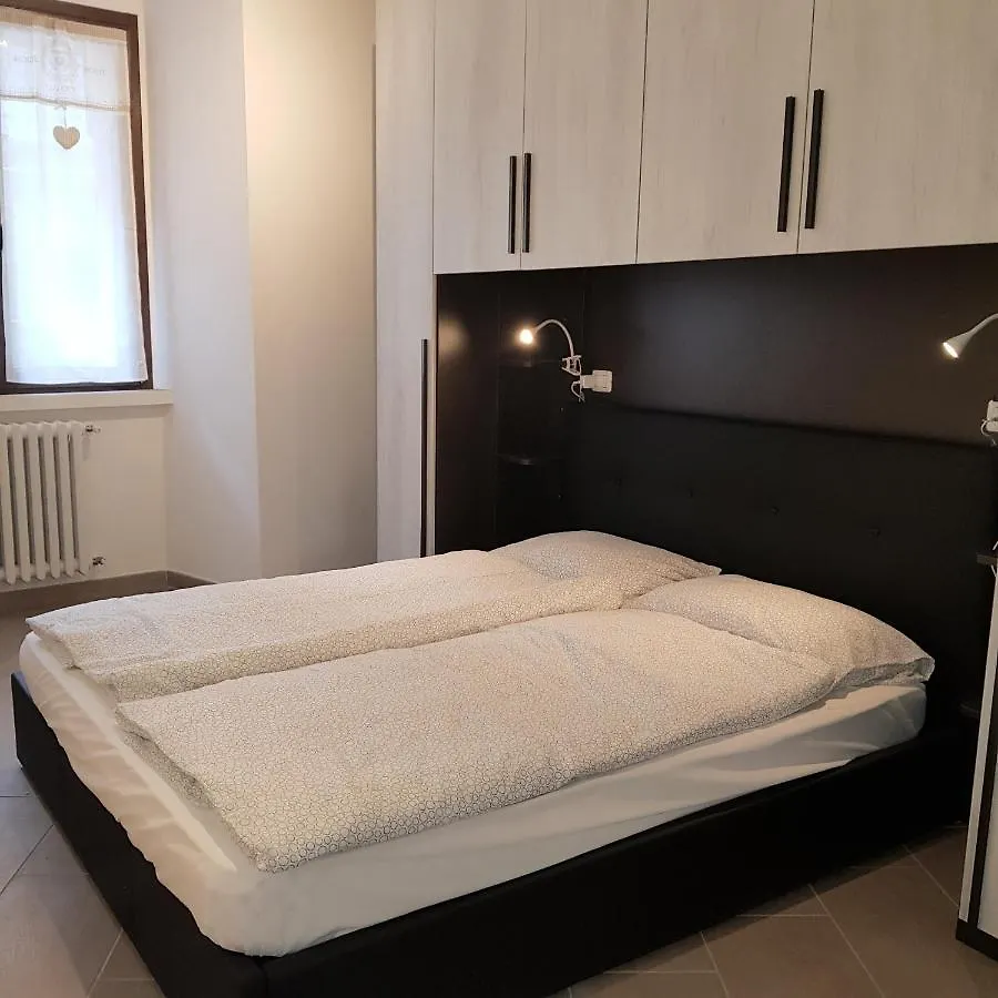 Apartman Casa La Pief 1 Giallo By Gardadomusmea Tremosine